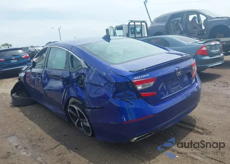 2021 Honda Accord Sport 2.0T z USA, uszkodzony, nr VIN 1HGCV2F38MA002804